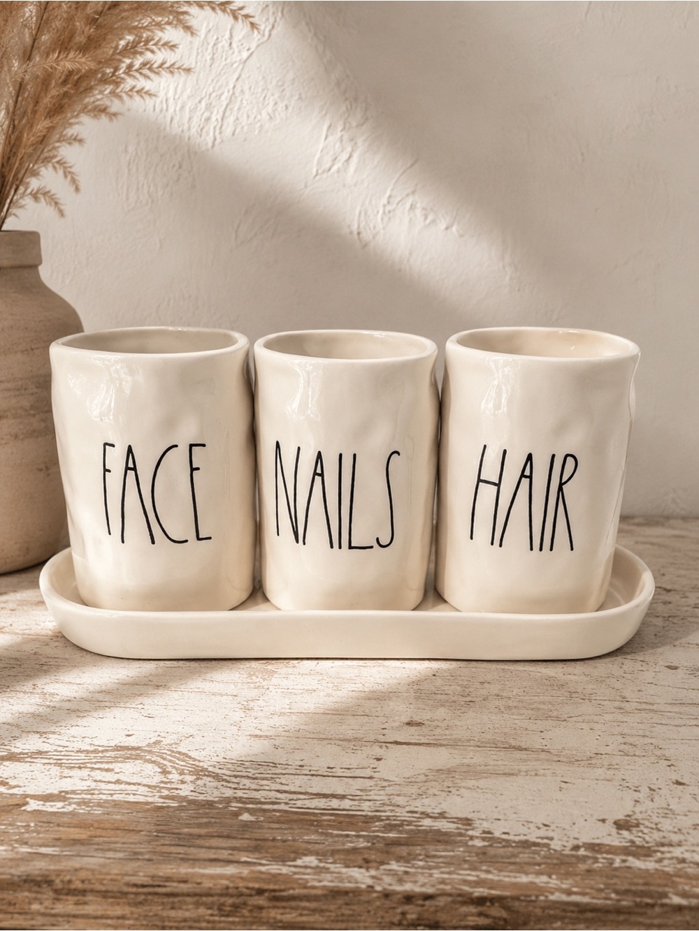 RAE DUNN Organizer‎ Hair Face Nails Ceramic Beauty Organizer‎ Cups & Tray